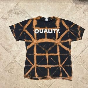CUSTOM BLEACH TIE DYE LARGE MENS T SHIRT